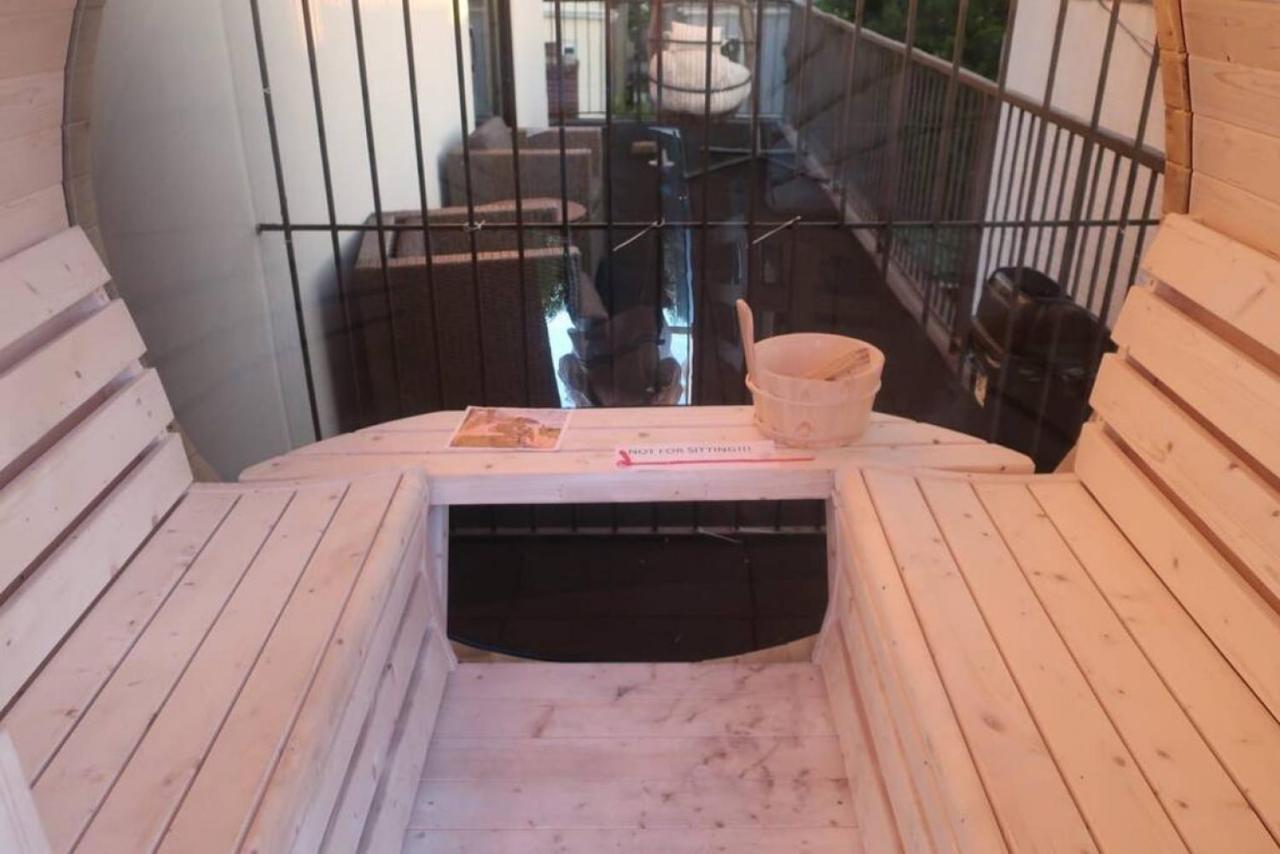 Nyc Skyline Views, Sauna & Rooftop - Romantic Escape At "Brooklyn Bay Lofts" Нью-Йорк Экстерьер фото