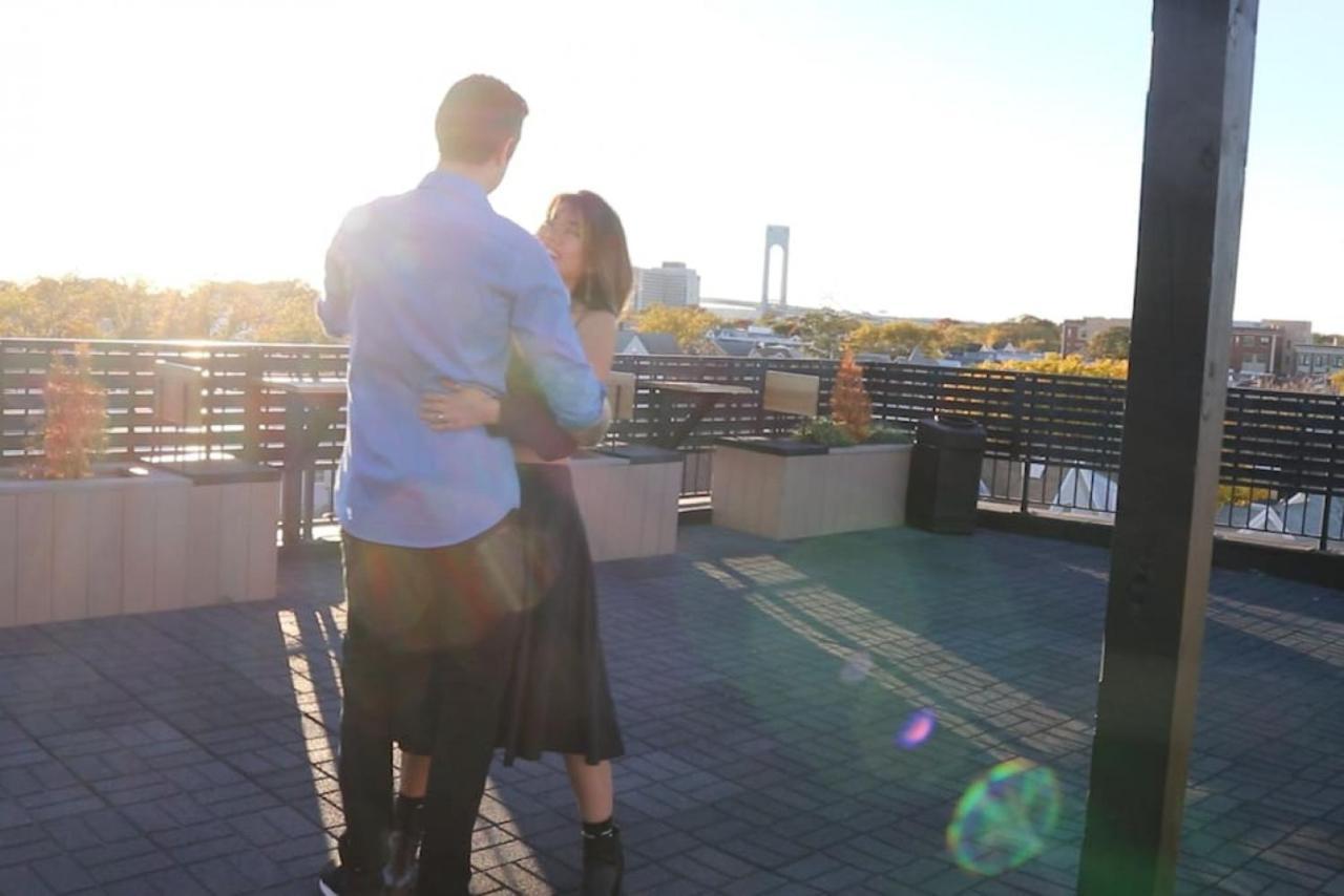 Nyc Skyline Views, Sauna & Rooftop - Romantic Escape At "Brooklyn Bay Lofts" Нью-Йорк Экстерьер фото